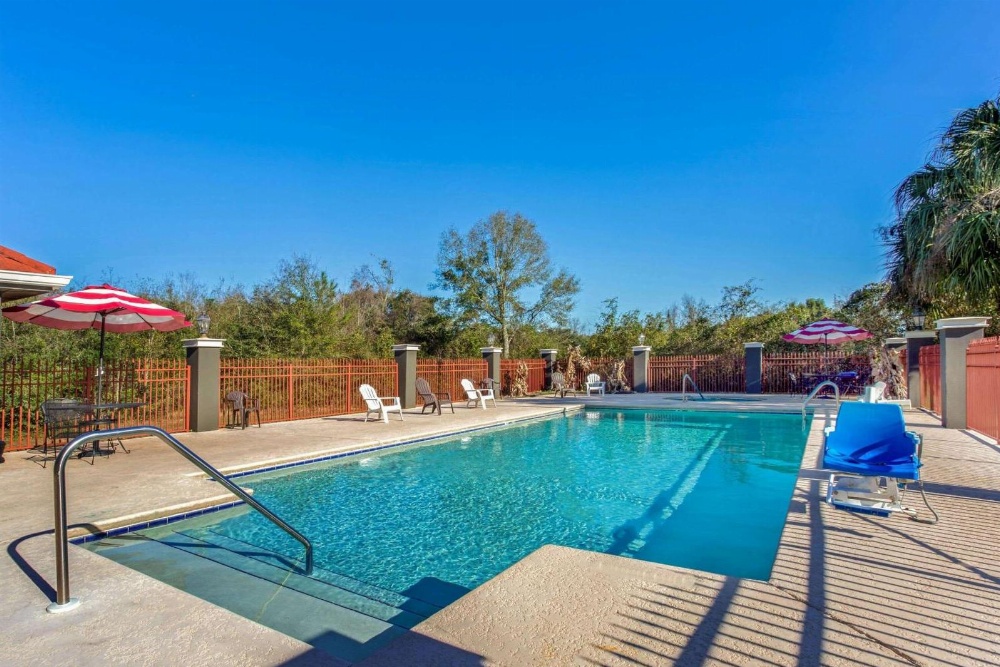La Quinta Inn & Suites by Wyndham Mobile - Tillman's Corner